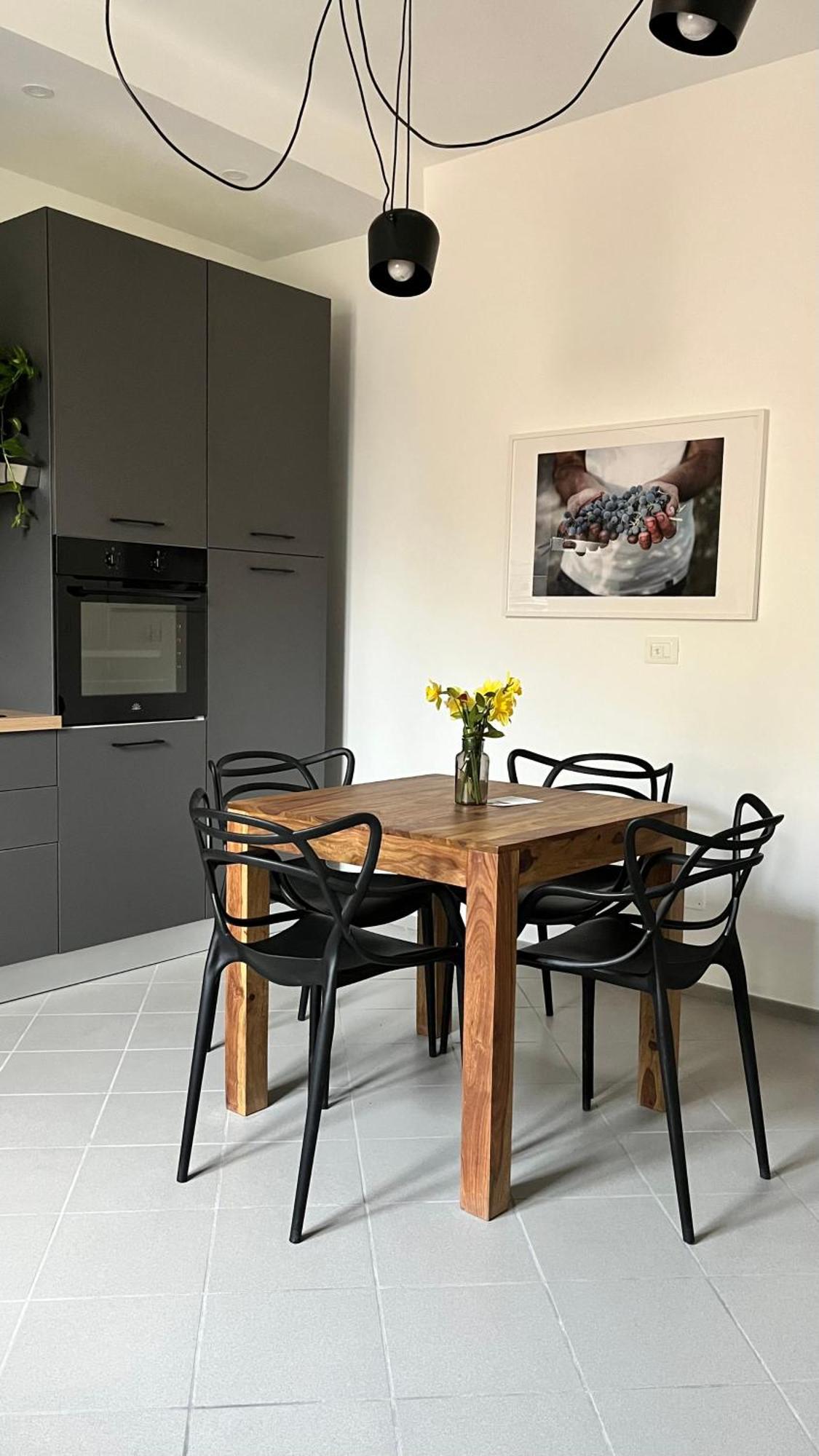 San Martino Holiday Apartments Nizza Monferrato Luaran gambar