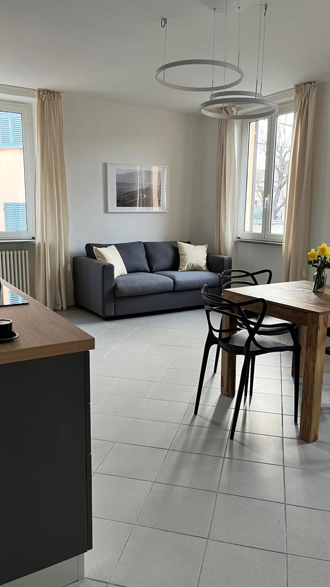 San Martino Holiday Apartments Nizza Monferrato Luaran gambar